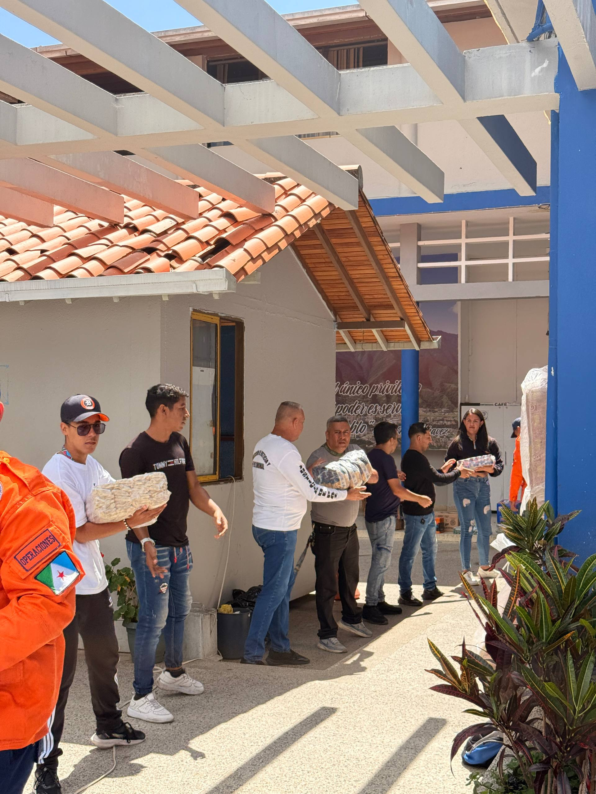 Diario Frontera, Frontera Digital,  Regionales, ,El alcalde expresó su agradecimiento a los vecinos, vecinas, comunidades organizadas, instituciones y empresas del municipio por sumarse activamente a esta iniciativa,Alcalde Nelson Álvarez entregó primer lote de ayuda humanitaria