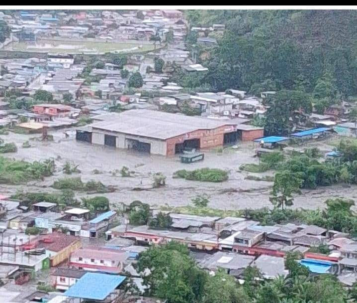 Diario Frontera, Frontera Digital,  Nacionales, ,El agua invadió calles principales y sectores residenciales, lo que afectó a decenas de familias, que han visto sus viviendas o locales comerciales inundados de agua y lodo,Inundaciones afectan a decenas de familias en Chabasquén en el estado Portuguesa