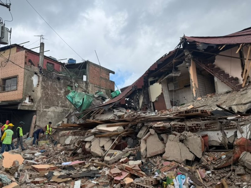 Diario Frontera, Frontera Digital,  Nacionales, ,“Perdimos todo, pero estamos vivos”, vecinos de El Junquito