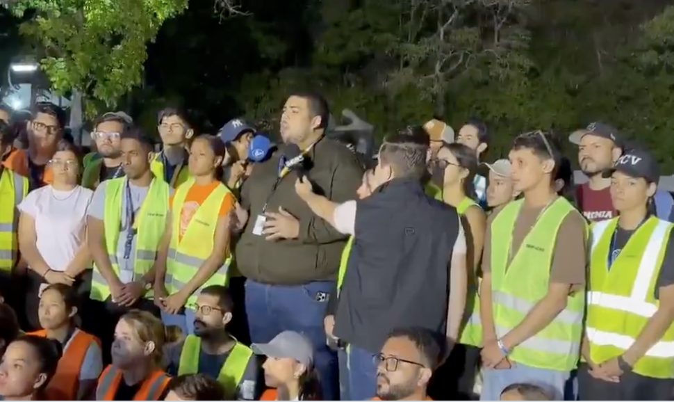 Diario Frontera, Frontera Digital,  Nacionales, ,Dieron un plazo de cinco horas para que aparezcan los camiones | Archivo,Estudiantes denuncian que el gobierno secuestró siete camiones con ayuda humanitaria