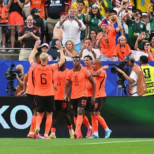 Diario Frontera, Frontera Digital,  Deportes, ,Los dobletes de Brian Brobbey y Cody Gakpo destacan en la paliza (5-1) de Países Bajos a Suecia