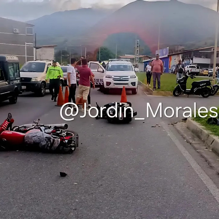 Diario Frontera, Frontera Digital,  Sucesos, ,Dos fallecidos y al menos 11 lesionados tras hechos viales en Mérida