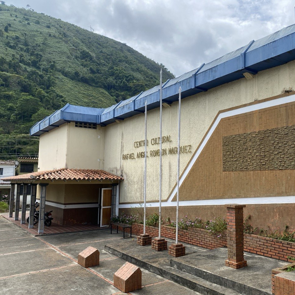 Diario Frontera, Frontera Digital,  Mocoties, ,Centro Cultural "Rafael Ángel Rondón Márquez" en Zea avanza en su rehabilitación tras la Consulta Popular