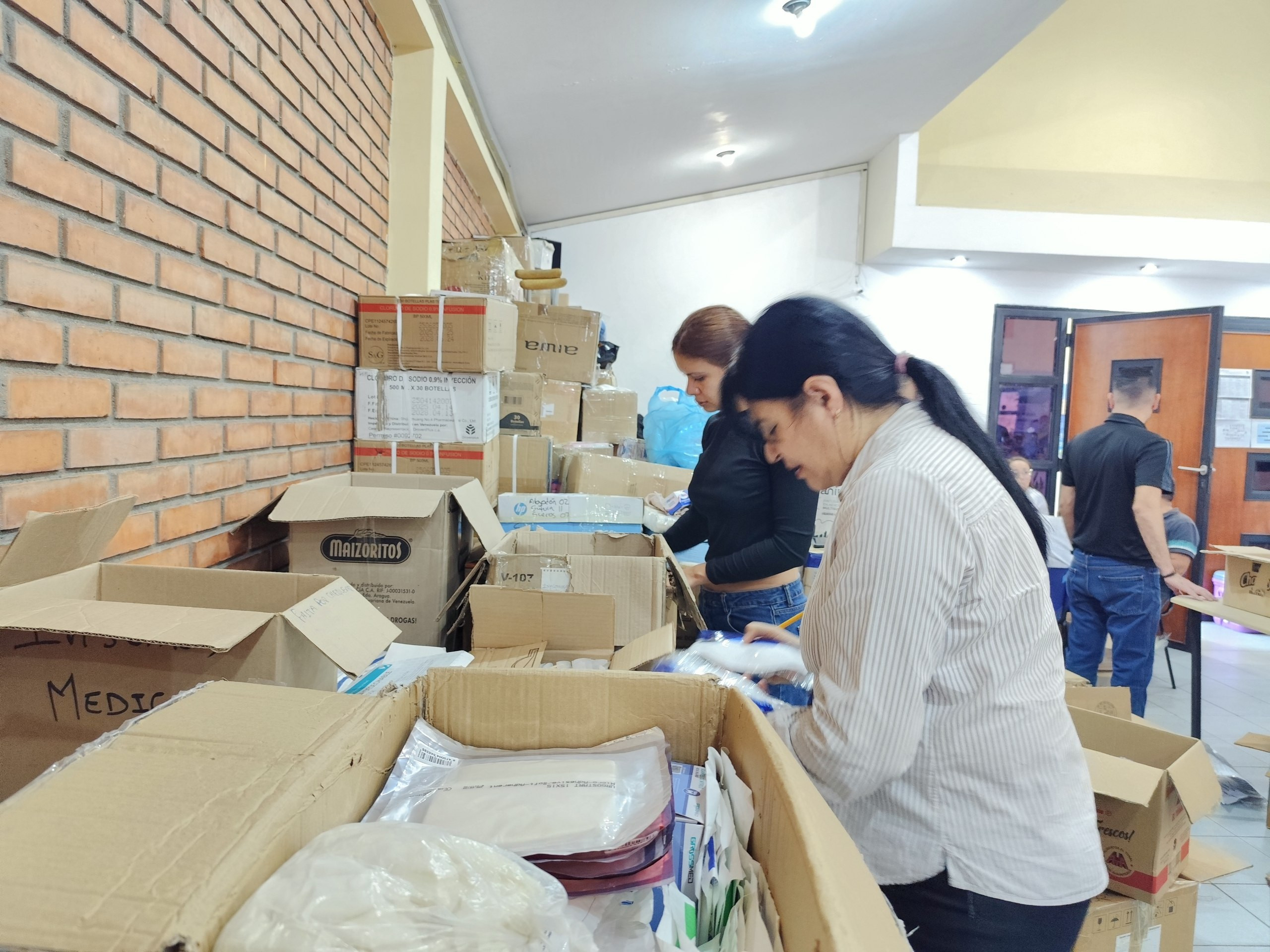 Diario Frontera, Frontera Digital,  Regionales, ,La secretaria de Despacho de la Gobernación de Mérida, Haylen Mujica, informó desde la sede de Protección Civil en la avenida Los Próceres del municipio Libertador, que el punto de recolección opera desde las 8:00 a.m. hasta las 8:00 p.m,Merideños continúan brindando ayuda humanitaria a los afectados por los sismos