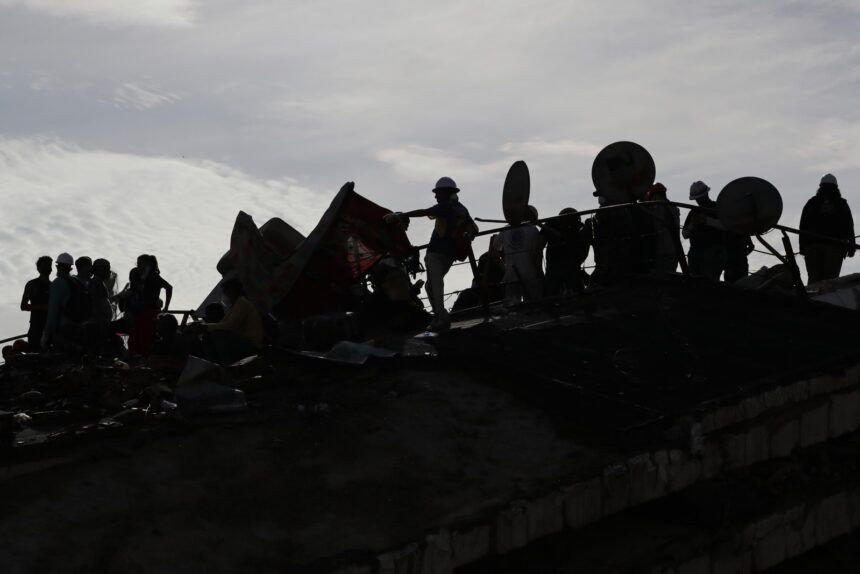 Diario Frontera, Frontera Digital,  Nacionales, ,Ybrahim Villafaña, el venezolano deportado desde EE UU que sobrevivió a dos tragedias en La Guaira