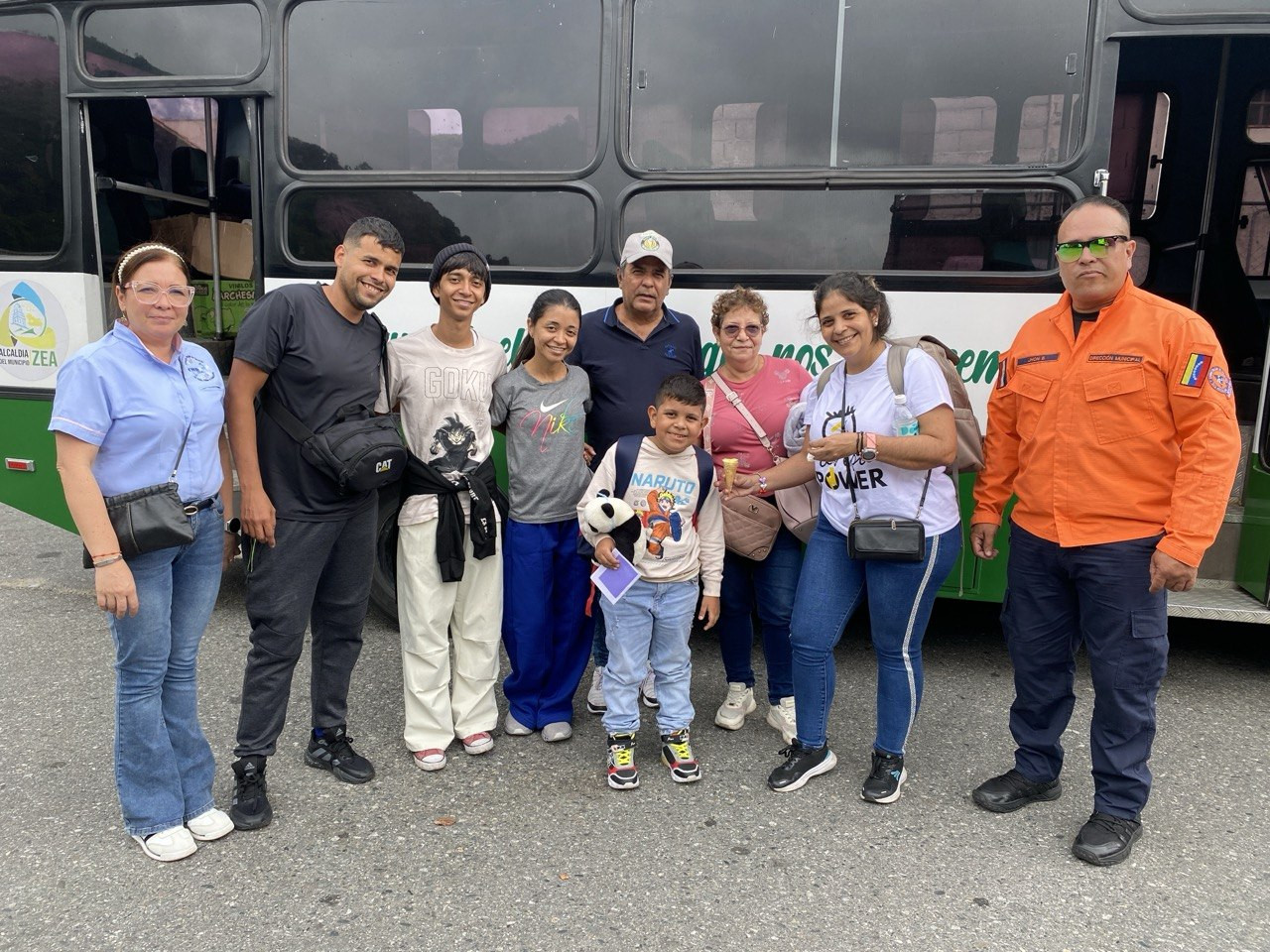 Diario Frontera, Frontera Digital,  Regionales, ,La primera dama del municipio, Carolina Jaimes, quien ha estado acompañando de cerca la situación logística y emocional de los afectados, manifestó su compromiso con estas familias,Historias de resiliencia: Familias afectadas por el sismo encuentran una mano amiga en Zea