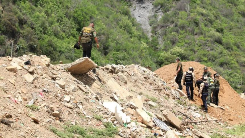Diario Frontera, Frontera Digital,  Nacionales, ,Activaron dispositivo de vigilancia en las costas de La Guaira para evitar que se boten escombros
