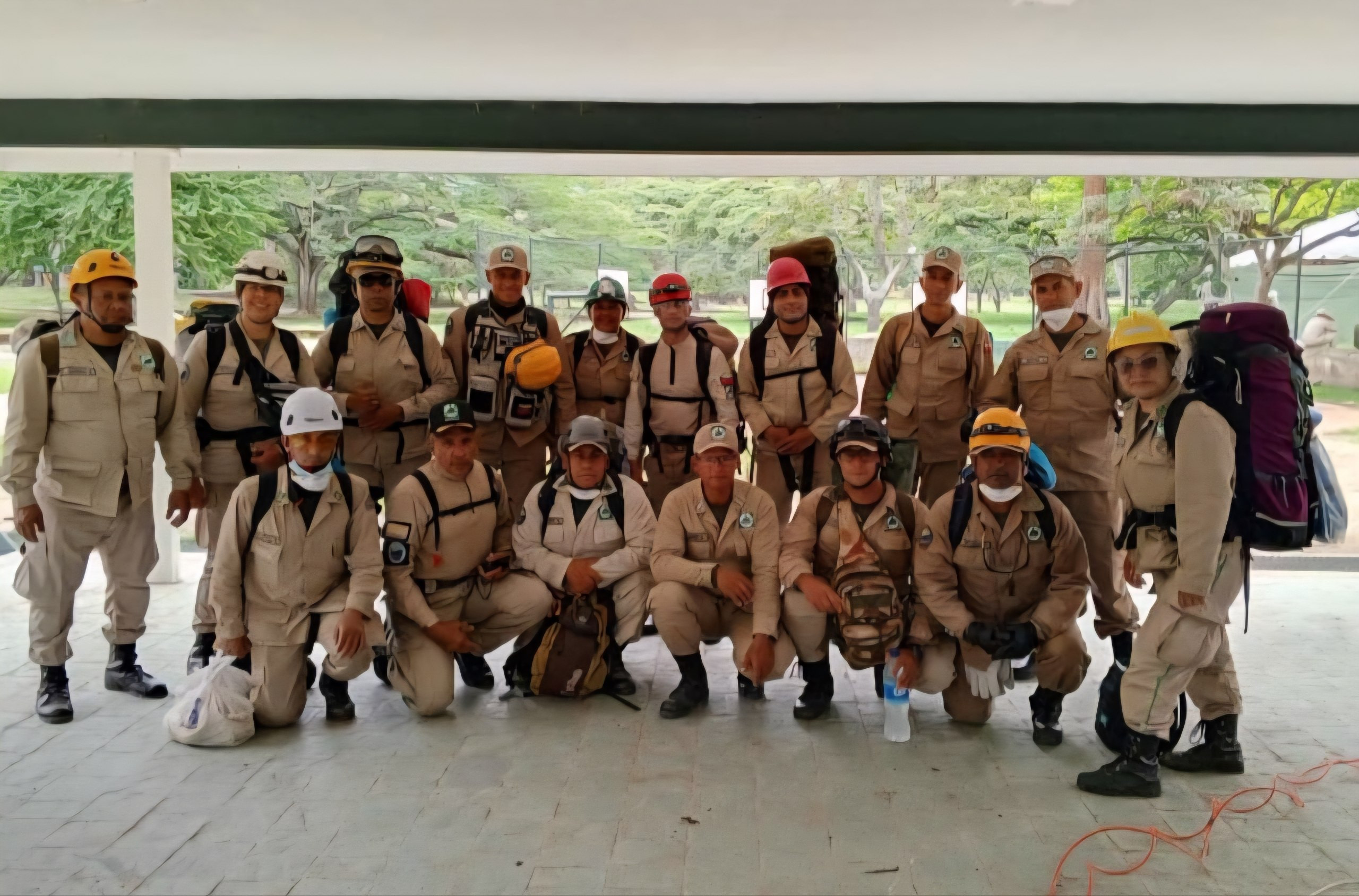 Diario Frontera, Frontera Digital,  Regionales, ,Castillo precisó que los 29 integrantes del Cuerpo Civil de Guardaparques estuvieron desplegados en los sectores Macuto y Catia La Mar, donde apoyaron las operaciones de búsqueda y rescate, además de ejecutar importantes tareas logísticas y de levantamiento de información para fortalecer las acciones de respuesta en las comunidades afectadas,Guardaparques merideños regresan tras 15 días de misión humanitaria en La Guaira