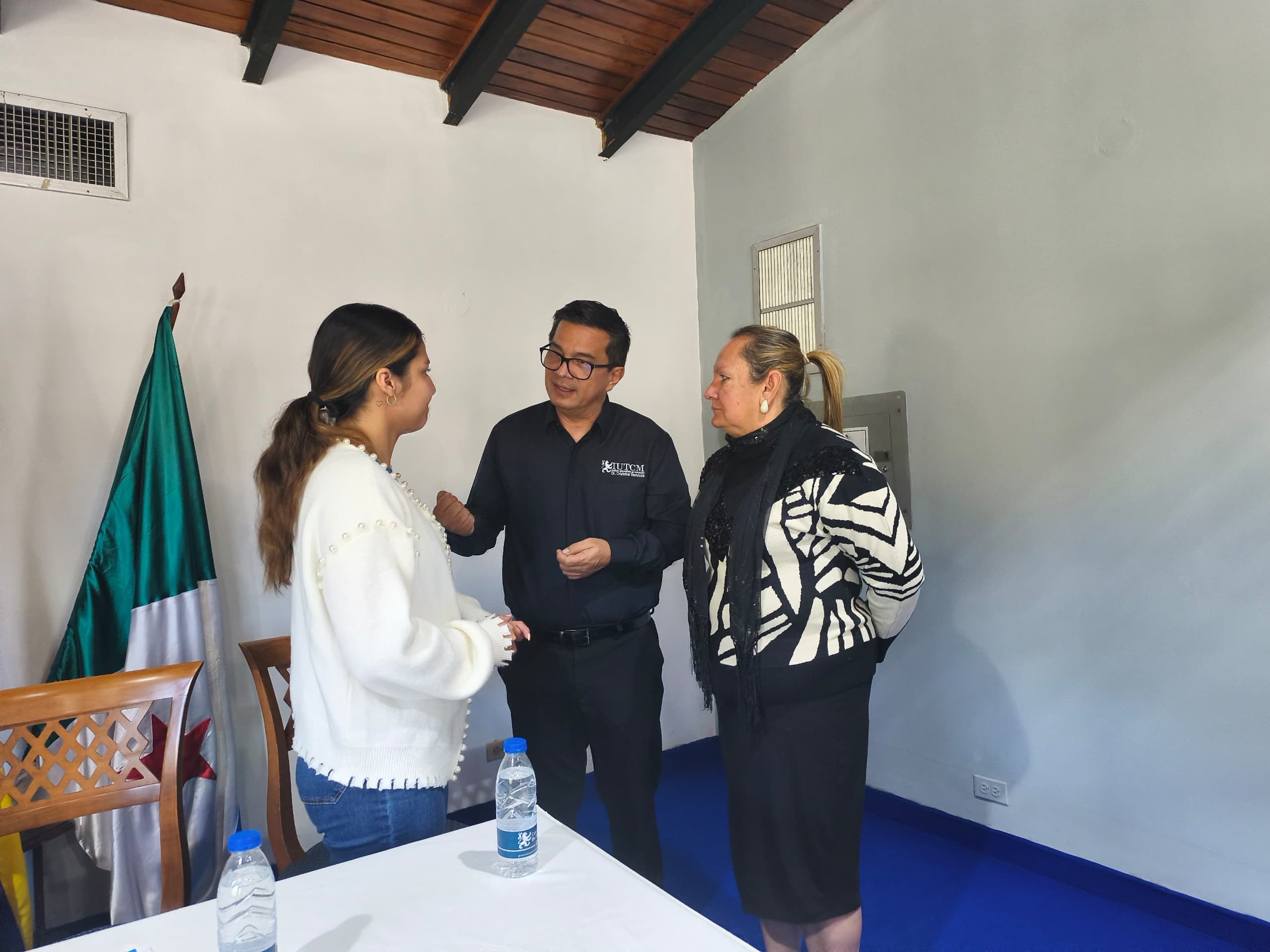 Diario Frontera, Frontera Digital,  Regionales, ,El anunció lo realizó  la gerente regional del Inces, Camila Moros, en rueda de prensa, en compañía del director del CECM, Yolber Rojas , y con la presencia de una representante de la zona Educativa de Mérida,  se oficializó la ampliación y adecuación  de este instituto de educación integral,Inces en alianza con el IUTCM
consolidan formación técnica en varias ocupaciones