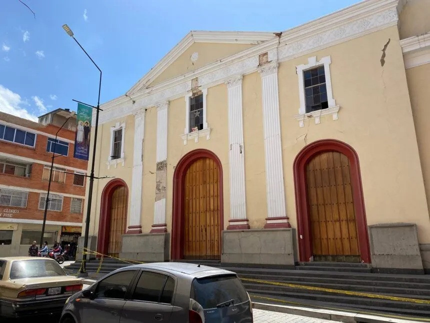 Diario Frontera, Frontera Digital,  Nacionales, ,Arquidiócesis de Caracas informó que 27 iglesias de la capital presentan daños tras los terremotos