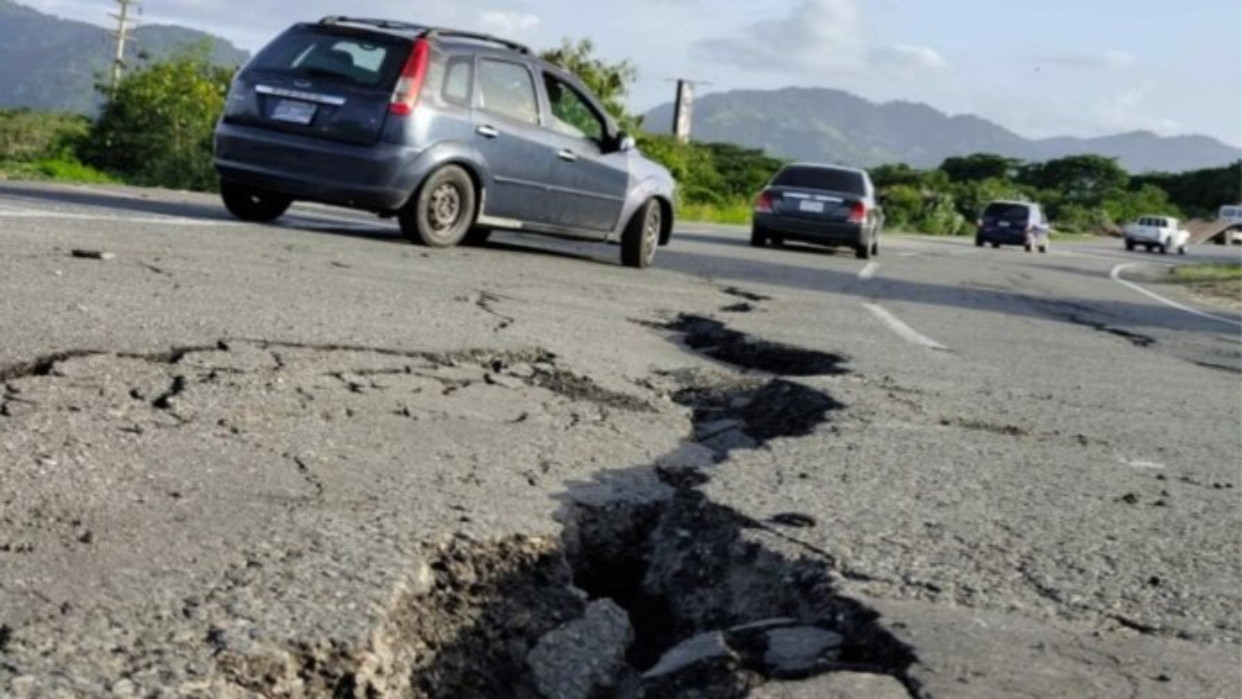 Diario Frontera, Frontera Digital,  Nacionales, ,Continúa cerrado el paso vial entre Carabobo y Falcón tras afectaciones por los sismos