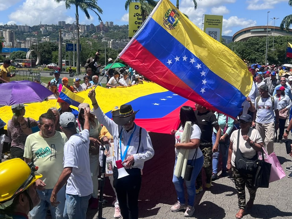 Diario Frontera, Frontera Digital,  Nacionales, ,Coalición Sindical se planta frente al CNE y exige elecciones inmediatas