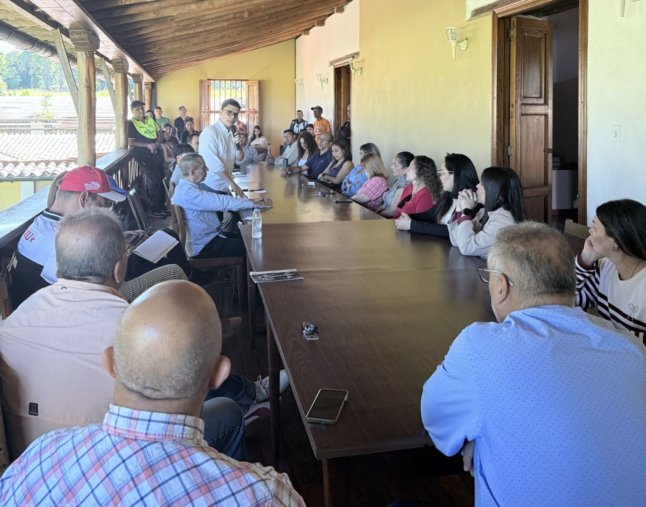 Diario Frontera, Frontera Digital,  Regionales, ,Integrantes de la dirección de Ingeniería y Mantenimiento ULA impulsan la transformación universitaria. Foto: Prensa TU,Candidatos que impulsan la transformación 
avanzan en su agenda de encuentros universitarios