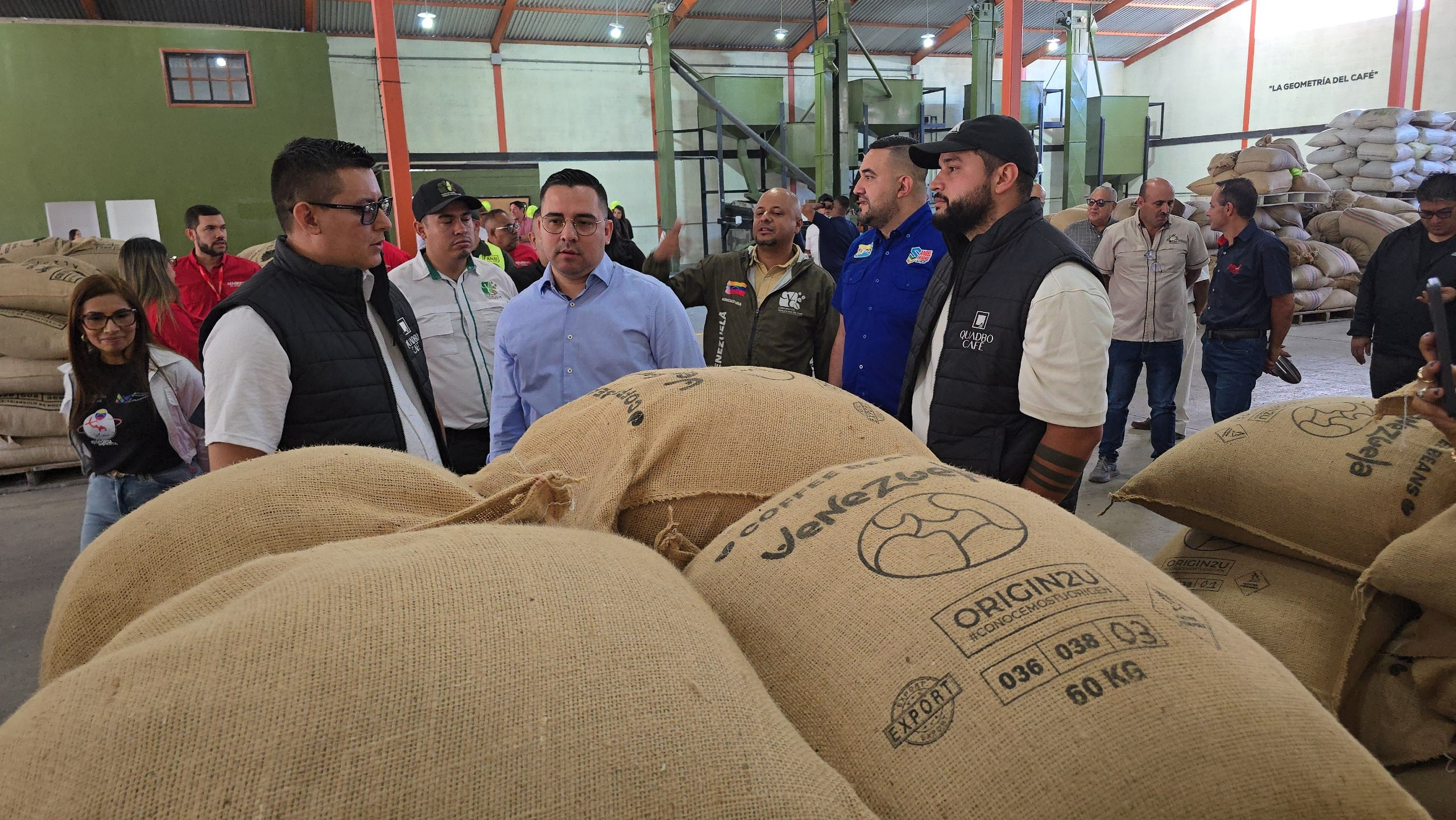 Diario Frontera, Frontera Digital,  Regionales, ,La exportación se realiza gracias a un plan regional que incluye formación, investigación y mejoramiento genético, además de la creación de una taquilla única que centraliza trámites y asesoría,Gobernador Arnaldo Sánchez incentiva primera exportación de café de especialidad