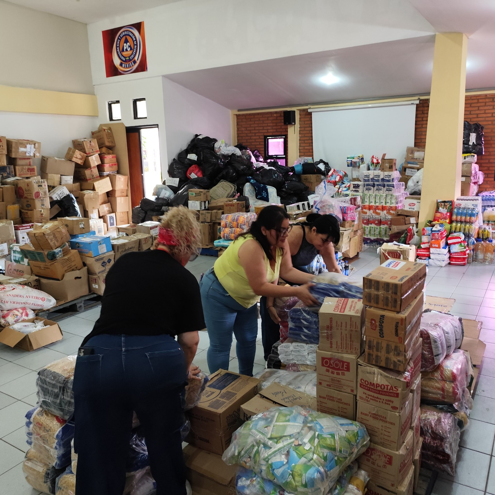 Diario Frontera, Frontera Digital,  Regionales, ,Diecinueve toneladas de ayuda solidaria envía Mérida al estado Falcón