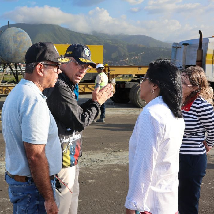 Diario Frontera, Frontera Digital,  Nacionales, ,Avanzan trabajos de reparación de la pista principal del Aeropuerto Internacional Simón Bolívar