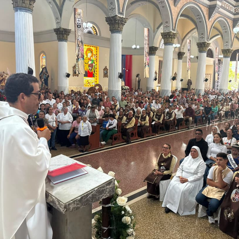 Diario Frontera, Frontera Digital,  Mocoties, ,Miles de feligreses celebraron la Solemnidad de Nuestra Señora del Carmen en Santa Cruz de Mora