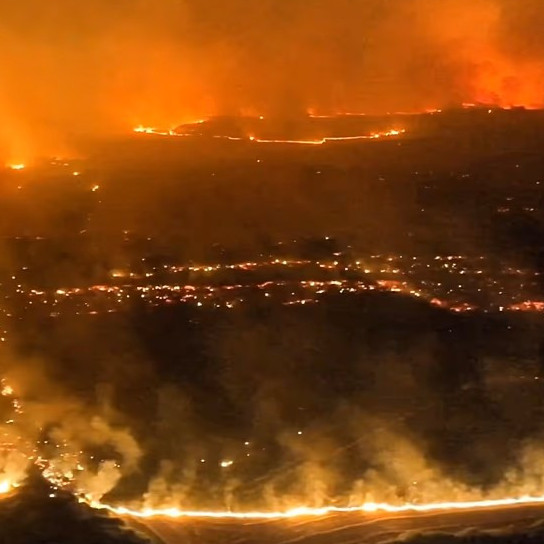 Diario Frontera, Frontera Digital,  Internacionales, ,Un incendio quema 12.000 ha a 100 km al norte de Madrid