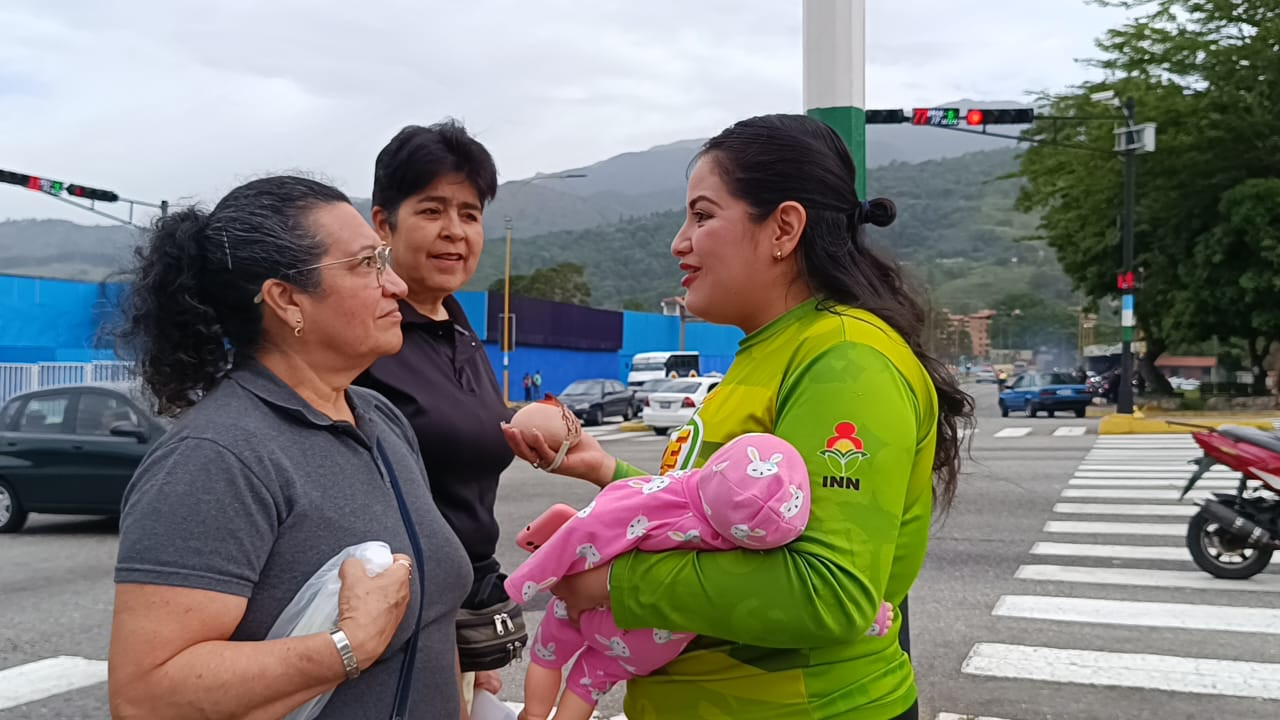 Diario Frontera, Frontera Digital,  Regionales, ,La iniciativa forma parte de las acciones comunitarias que se vienen desarrollando en distintos puntos del estado, con el propósito de brindar apoyo a las madres y promover la protección de la infancia.,Tropa Verde promueve la lactancia materna con la actividad 
“Toma de Semáforo: Gotas de Amor”