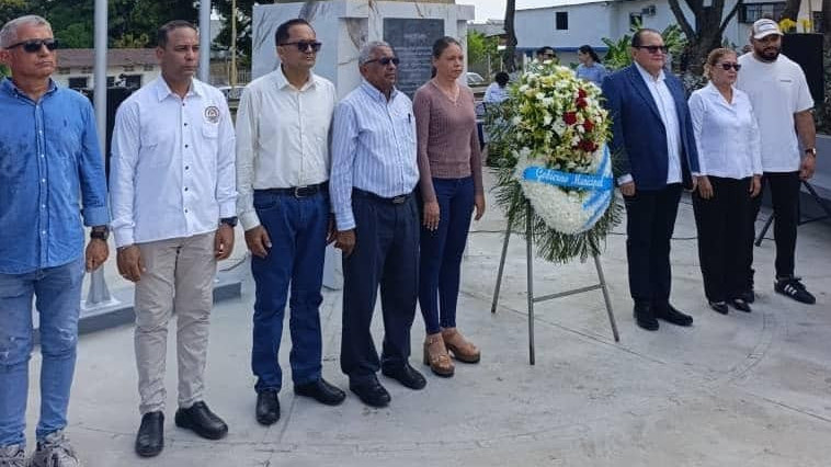 https://www.test.fronteradigital.com.ve/Lisandro Segura reinauguró plaza General José Antonio Páez de El Vigía