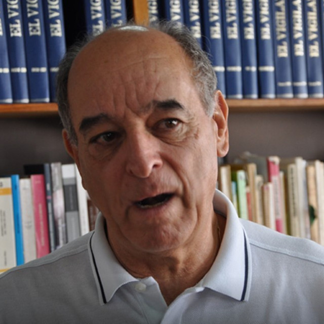 Diario Frontera, Frontera Digital,  Opinión, ,Algo huele mal en la ULA por Fortunato José González Cruz