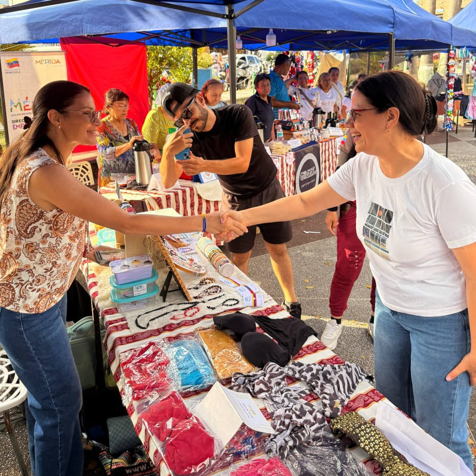 Diario Frontera, Frontera Digital,  Regionales, ,Alcaldía de Mérida inició la 20.ª Feria de Emprendimiento en la plaza Las Heroínas