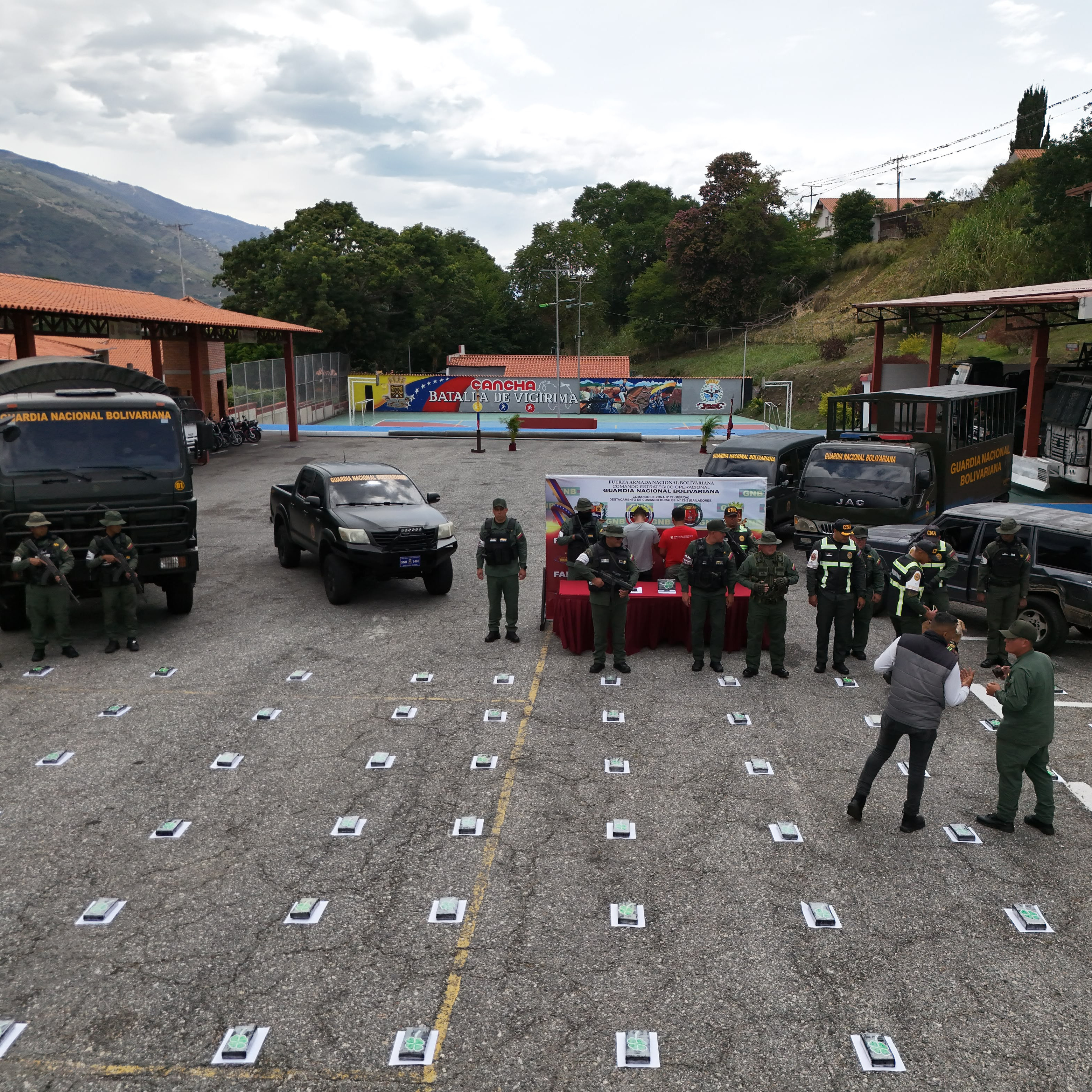 Diario Frontera, Frontera Digital,  Sucesos, ,GNB incautó 660 panelas de marihuana y cocaína en Santa Cruz de Mora estado Mérida