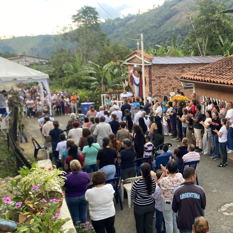 Diario Frontera, Frontera Digital,  Regionales, ,Fe, tradición y unión familiar: Comunidad de San Miguel 
celebró el día de su santo patrono en el municipio Zea